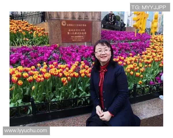 重庆足球队逆袭之旅的真实记录与背后故事揭秘